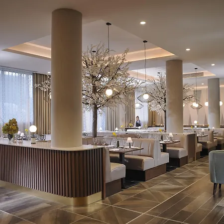 Ξενοδοχείο Fairways